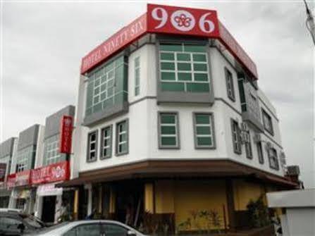906 Hotel Batu Berendam Malacca Bagian luar foto